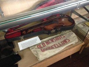 Here's his violin and an original Newsboys Goodfellows collection bag. Again, at the Hamtramck Historical Museum. You should go there. 